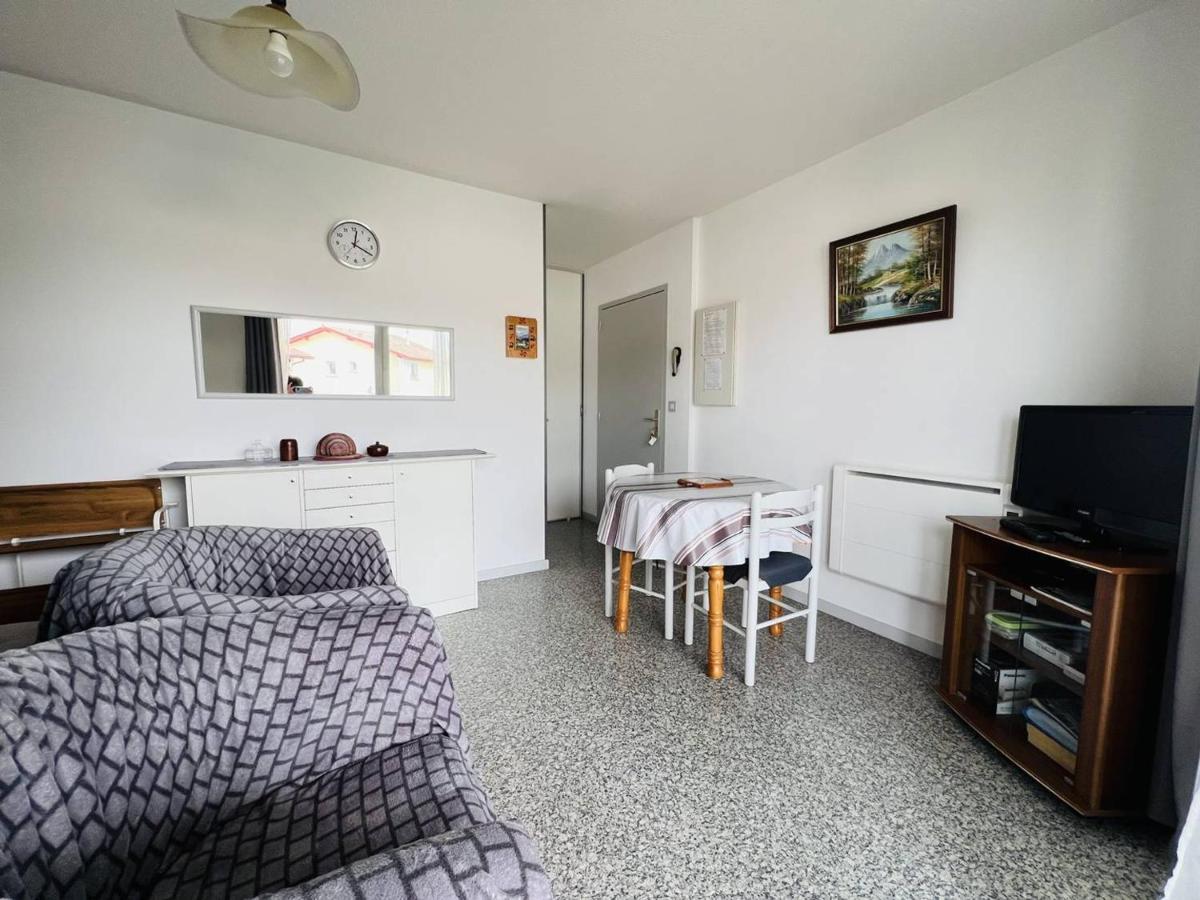 Appartement T1 Lumineux Avec Balcon Ensoleille Et Parking, 2 Couchages, Cambo-Les-Bains - Fr-1-495-16 Exterior foto